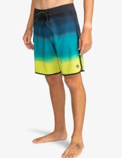 BILLABONG 73 FADE PRO PERFORMANCE BOARSHORTS 19" -Vans || Salty Crew || Vissla Sales billabong 73 fade pro performance boardshorts 3