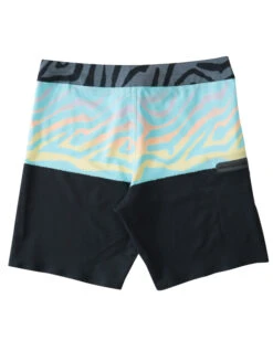 BILLABONG BOARDSHORTS FIFTY50 AIRLITE PLUS 19" 13 BILLABONG BOARDSHORTS FIFTY50 AIRLITE PLUS 19" -Vans || Salty Crew || Vissla Sales billabong boardshorts fifty50 airlite plus 2