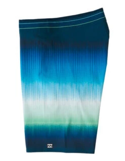 BILLABONG BOARDSHORTS FLUID AIRLITE PERFORMANCE NEO GREEN 20" -Vans || Salty Crew || Vissla Sales billabong boardshorts fluid airlite performance