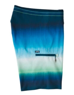 BILLABONG BOARDSHORTS FLUID AIRLITE PERFORMANCE NEO GREEN 20" -Vans || Salty Crew || Vissla Sales billabong boardshorts fluid airlite performance 1