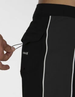 HURLEY PHANTOM FASTLANE BOARDSHORT 18" BLACK -Vans || Salty Crew || Vissla Sales hurley phantom fastlane boardshort 18 black 3