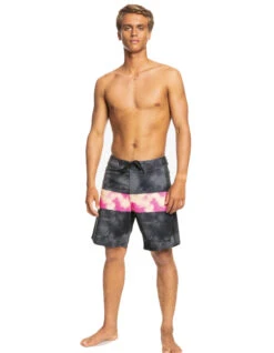 QUIKSILVER BOARDSHORT HIGHLITE ARCH 19" SHOCKING PINK 9 QUIKSILVER BOARDSHORT HIGHLITE ARCH 19" SHOCKING PINK -Vans || Salty Crew || Vissla Sales quiksilver boardshort highlite arch 19 shocking pink 2