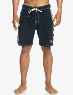 QUIKSILVER BOARDSHORT ORIGINAL ARCH 18" 11 QUIKSILVER BOARDSHORT ORIGINAL ARCH 18" -Vans || Salty Crew || Vissla Sales quiksilver boardshort original arch 18 3