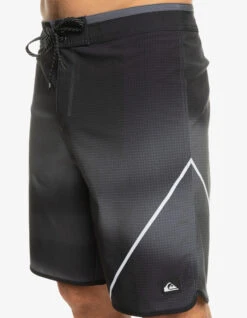 QUIKSILVER BOARDSHORTS SURFSILK NEW WAVE 20" BLACK 13 QUIKSILVER BOARDSHORTS SURFSILK NEW WAVE 20" BLACK -Vans || Salty Crew || Vissla Sales quiksilver boardshorts surfsilk new wave 20 black 3