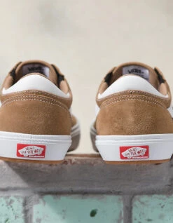 VANS GILBERT CROCKETT SHOES 8 VANS GILBERT CROCKETT SHOES -Vans || Salty Crew || Vissla Sales vans scarpe gilbert crockett 1