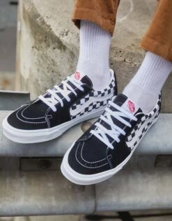 VANS SK8-LOW RACING BLACK CHECKERBOARD SHOES 9 VANS SK8-LOW RACING BLACK CHECKERBOARD SHOES -Vans || Salty Crew || Vissla Sales vans scarpe sk8 low black checkerboard 7