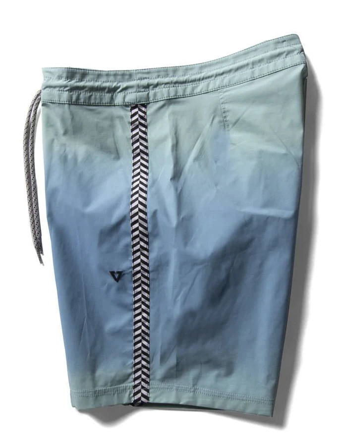 VISSLA BOARDSHORT WOODSIDE OVERSPRAY 17.5'' JADE 3 VISSLA BOARDSHORT WOODSIDE OVERSPRAY 17.5'' JADE - Image 3